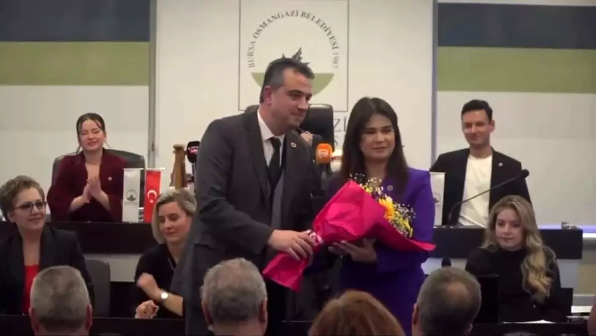 CHP\'li Meclis Üyesi Özlem Bodur\'dan AK Parti Grubu\'na teşekkür