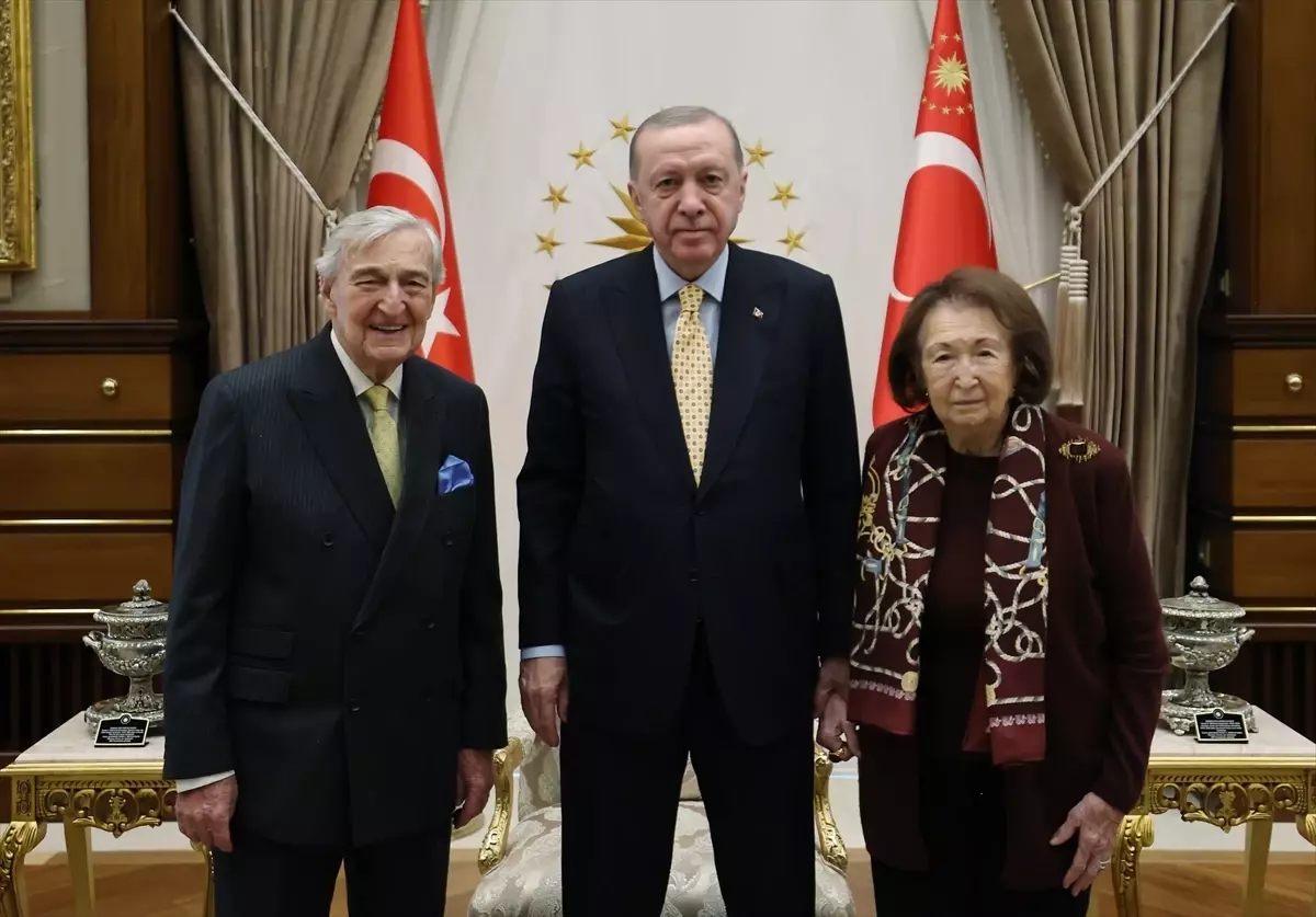 Erdoğan, Koç Ailesi Üyelerini Kabul Etti