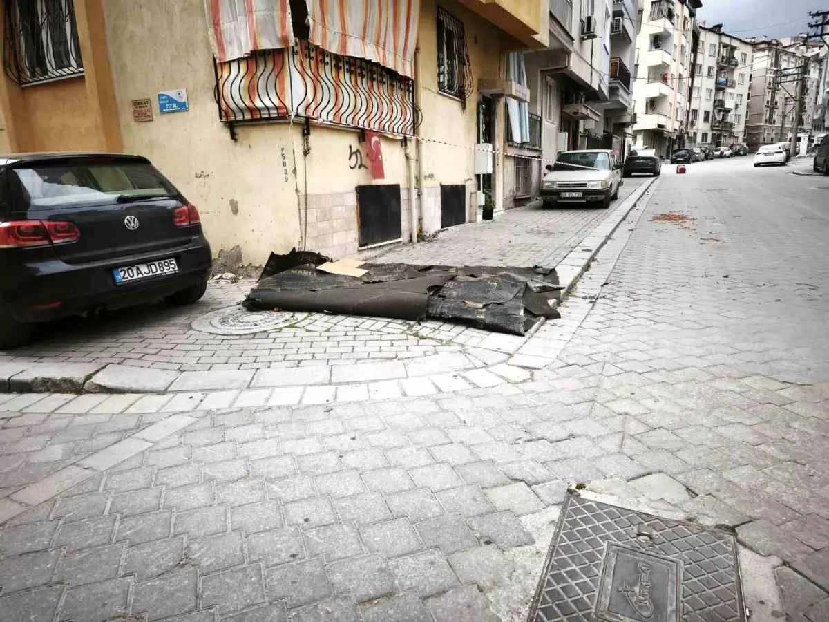 Denizli\'de Şiddetli Rüzgar Hayatı Olumsuz Etkiledi