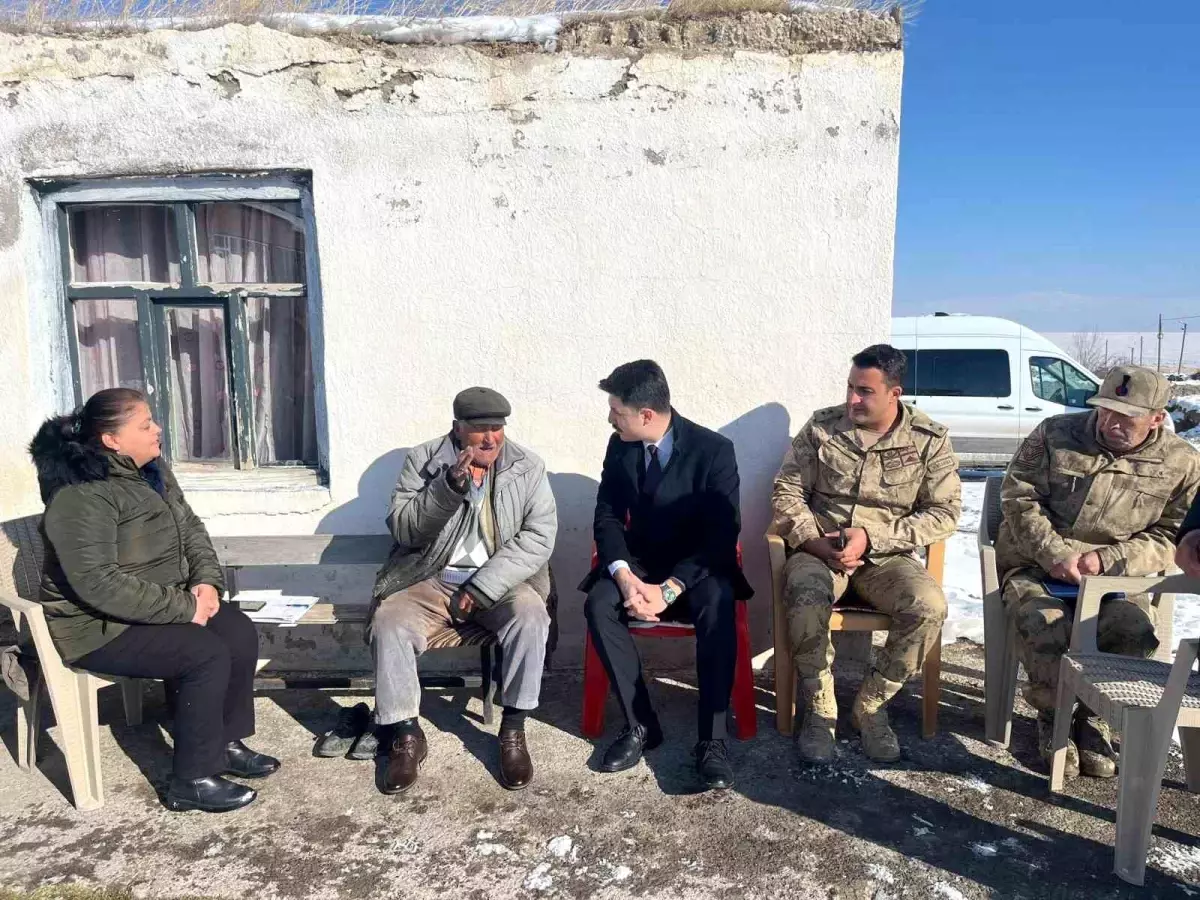 Kaymakam Kahraman, Çatak Köyü\'nde Vatandaşlarla Buluştu