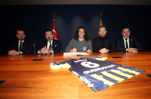 Fenerbahçe, Matteo Guendouzi ile 4.5 yıllık sözleşme imzaladı