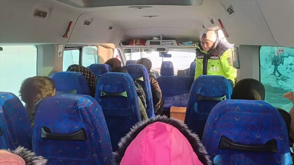 Gevaş\'ta Okul Servisi Denetimi