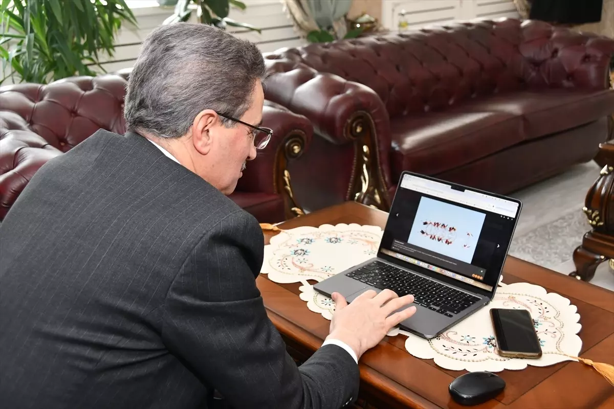 Vali Baruş, Yılın Kareleri Oylamasına Katıldı