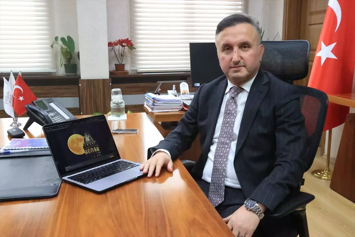 Kayseri Müdürü \'Yılın Kareleri\' Oylamasına Katıldı