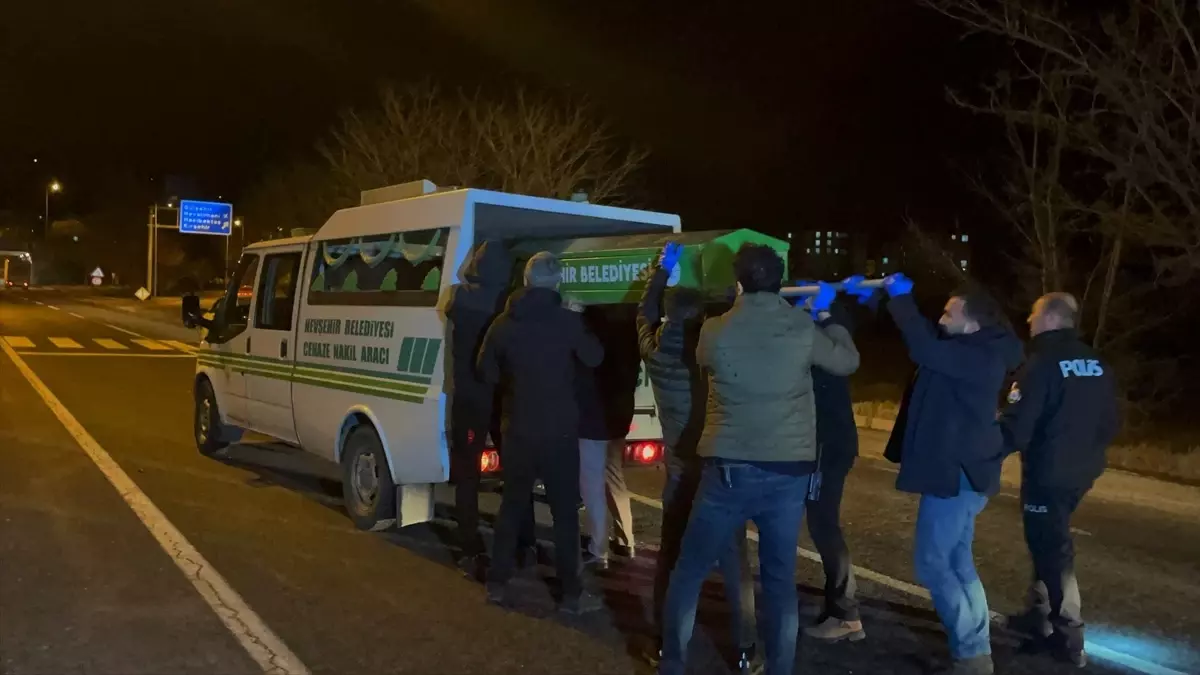 Nevşehir\'de Trafik Kazası: 16 Yaşındaki Kız Hayatını Kaybetti