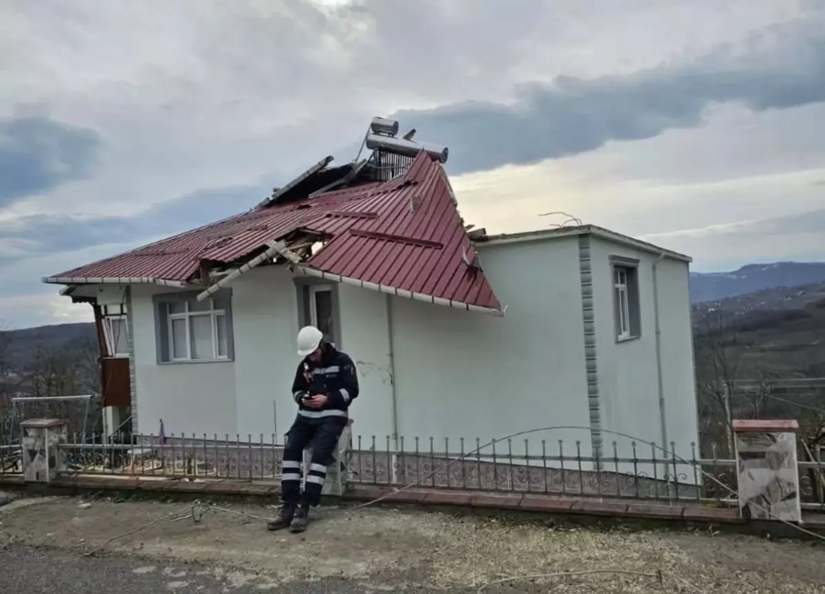 Ordu\'da Kuvvetli Fırtına Etkili Oldu