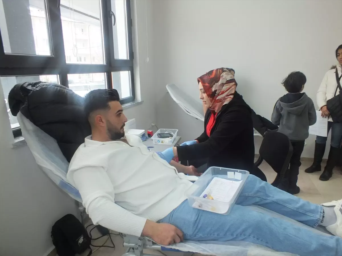 Sivas\'ta Kan Bağışı Seferberliği
