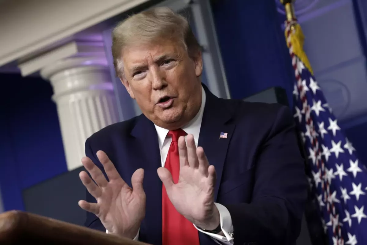 Trump\'a Venezuela freni: Senato, askeri güç kullanımını sınırlama adımı attı