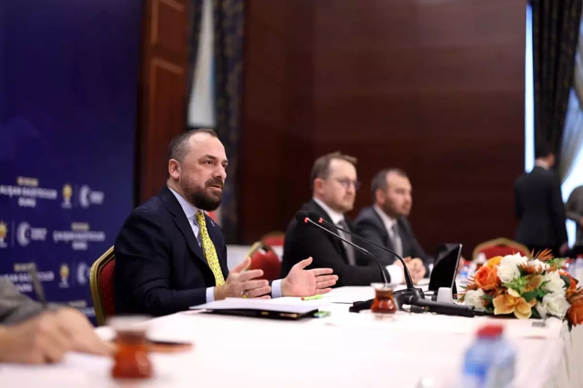 AK Parti Genel Başkan Yardımcısı Acar: "AK Parti olarak her zaman tarafsız bir şekilde gerçeği yansıtan gazeteciliğin yanında yer almayı sürdüreceğiz"