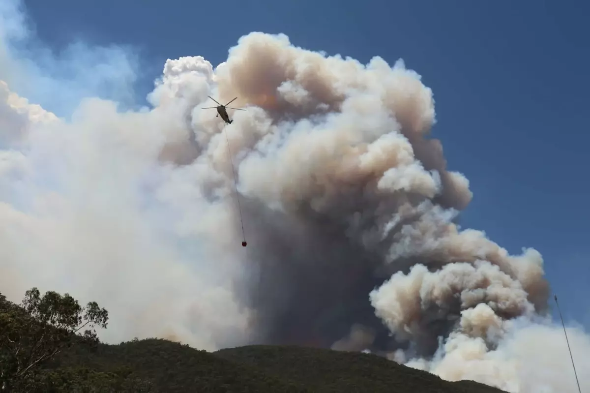 Victoria\'da Orman Yangınları nedeniyle Tahliye Çağrısı