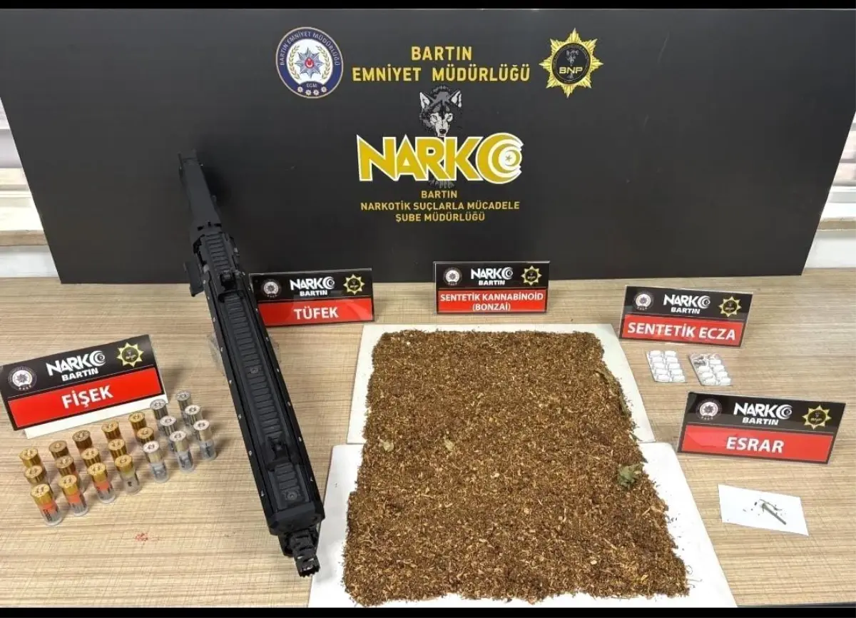 Bartın\'da 10 Bin Makaron Ele Geçirildi