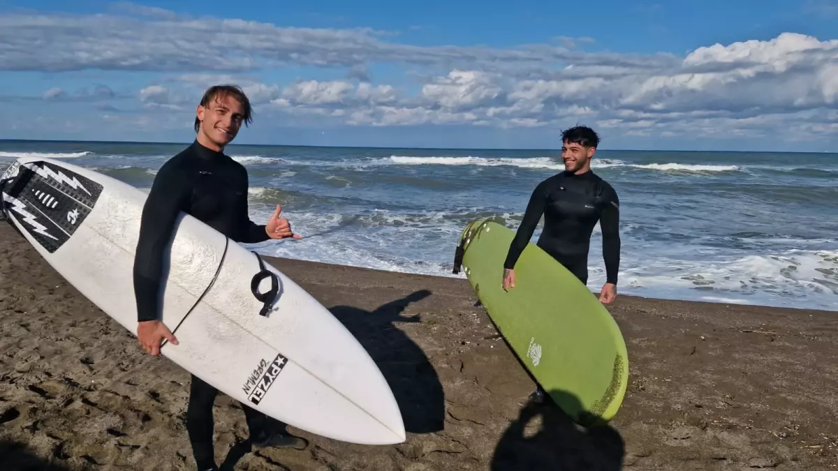 Düzce\'de Sörf Serüveni Korkuya Neden Oldu