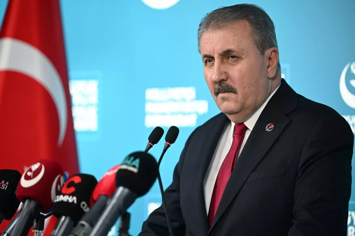 Destici\'den Bakırhan\'a sert tepki: Terör örgütü artığının yeri TBMM değildir.