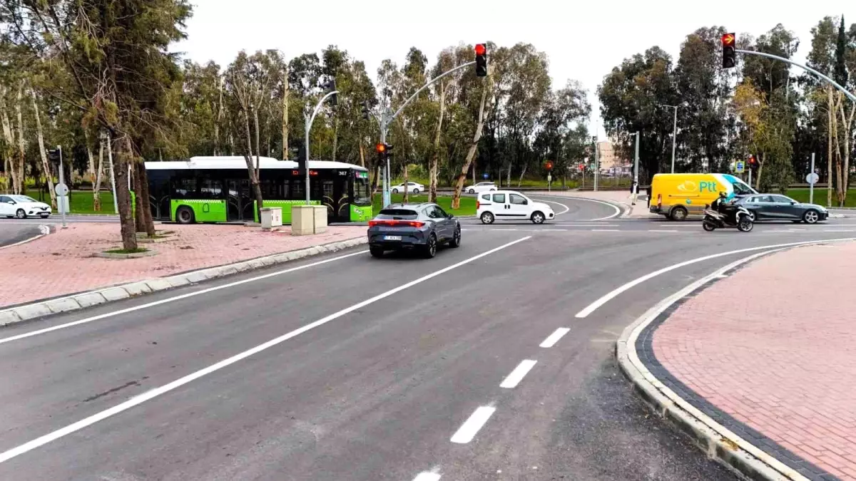 Gebze\'nin kilit noktasında trafiği rahatlatan çalışma tamamlandı