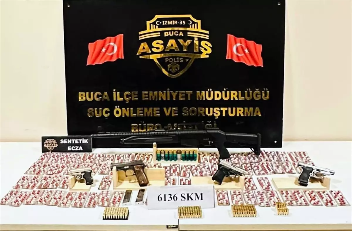 Buca\'da Silah ve Uyuşturucu Operasyonu