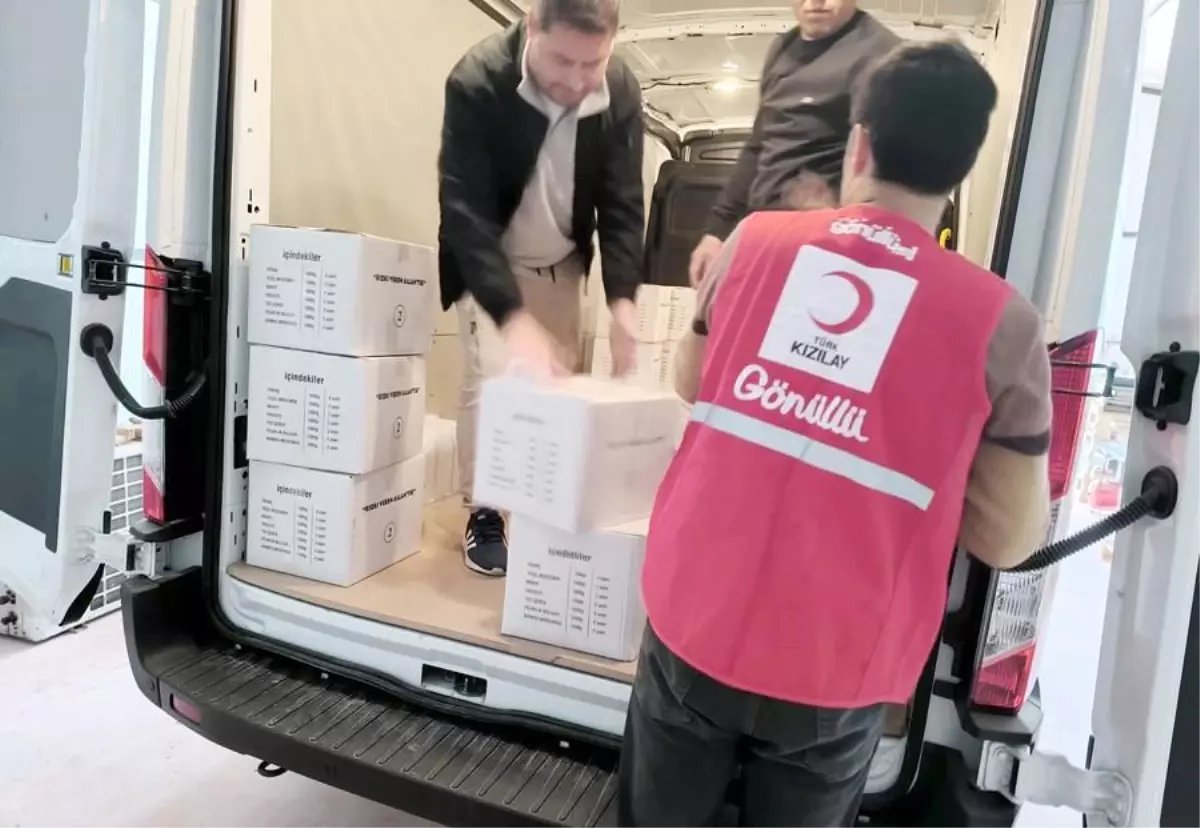 Kızılay\'dan Gazipaşa\'ya Yardım