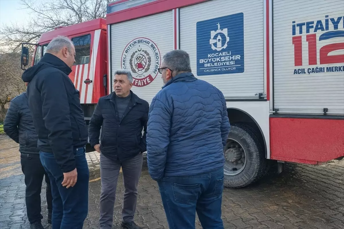 Kandıra\'da Müstakil Ev Yandı