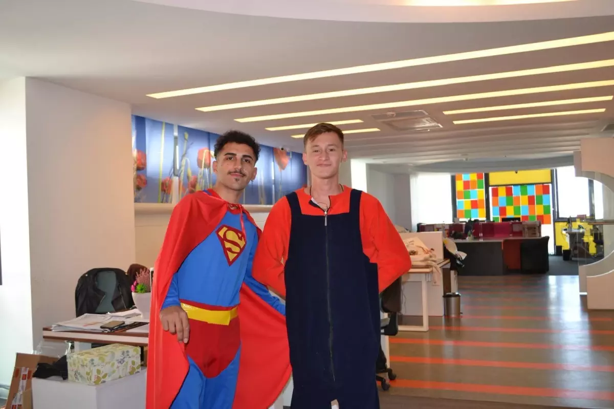 Aynı Savaşın Kahramanları: Arkadaşlığa Destek