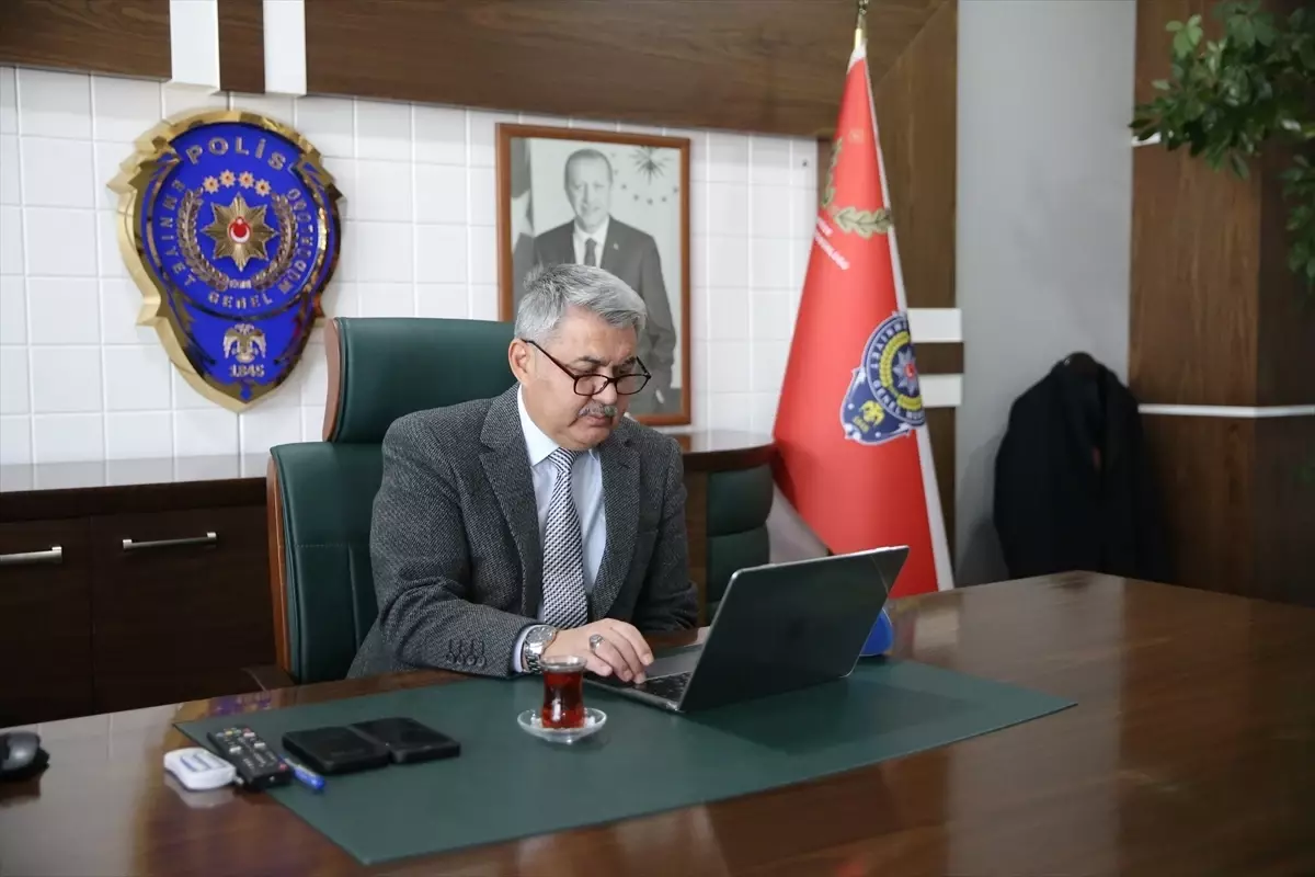 Niğde Emniyet Müdürü \'Yılın Kareleri\' Oylamasında