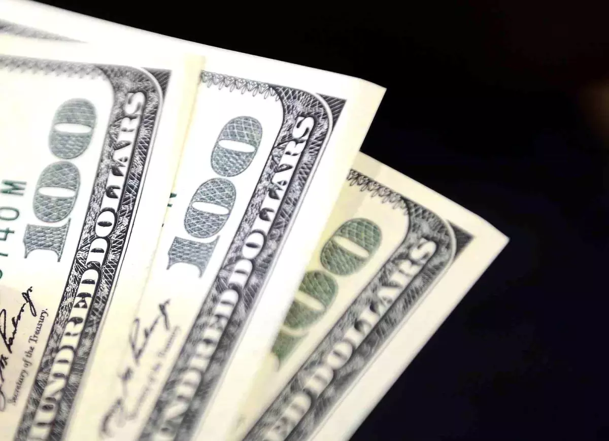 Döviz Kurları: Dolar ve Euro Güne Yükselişle Başladı
