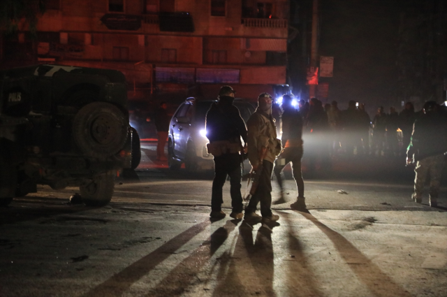 Suriye ordusu YPG'ye süre verdi: Halep'i bir an önce terk edin