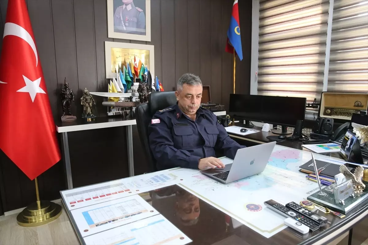 Jandarma Komutanı Çetin, \'Yılın Kareleri\' Oylamasına Katıldı