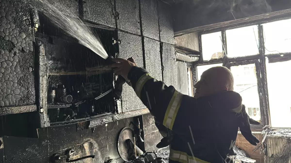 Karabük\'te Apartman Yangını: 8 Kişi Kurtarıldı