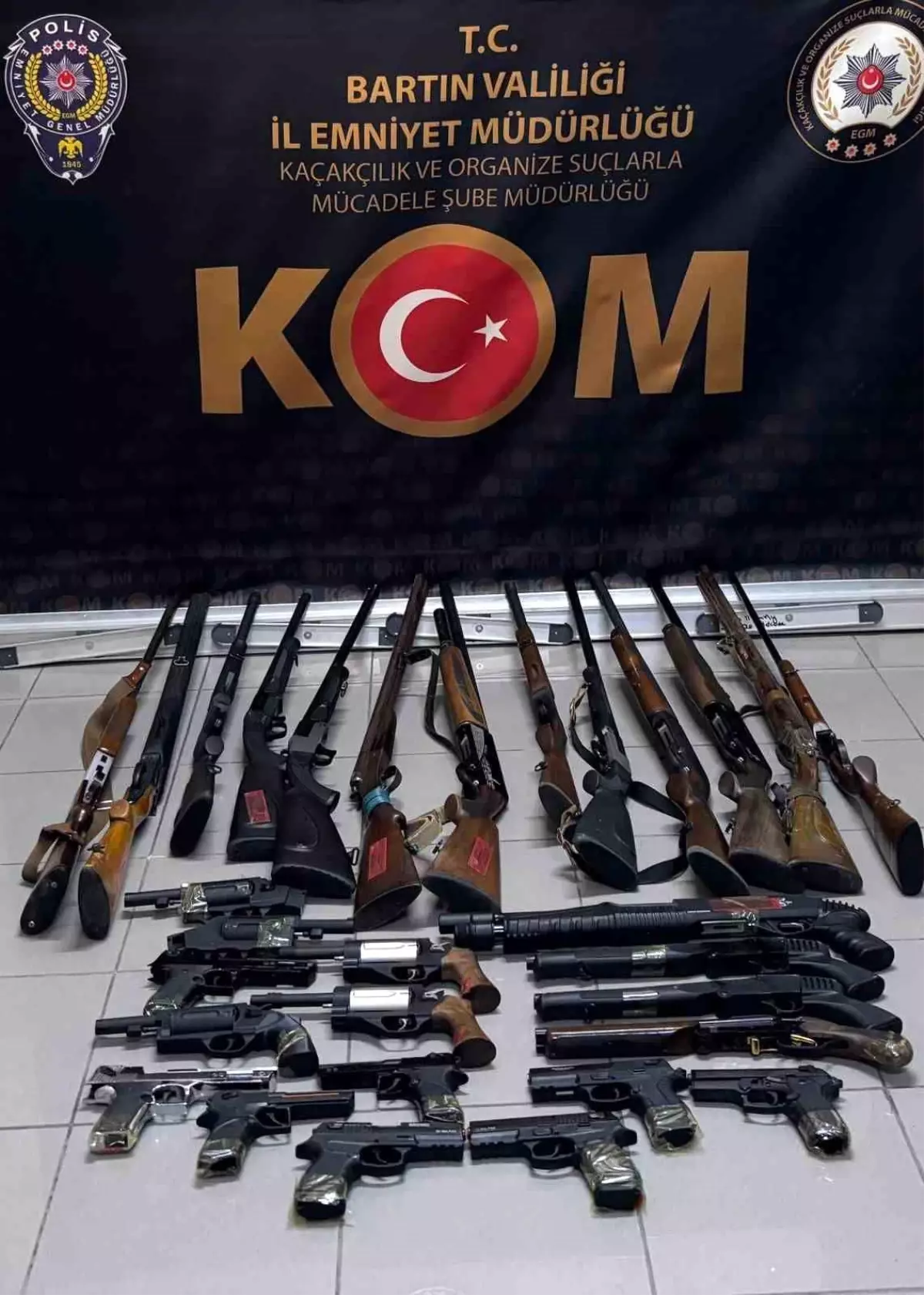 Bartın\'da Silah Baskını: 30 Adet Ele Geçirildi