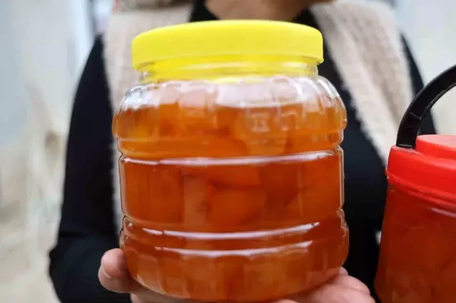 Dalında para etmeyen ürün, 5 günlük emekle kilosu 300 TL'den satılıyor