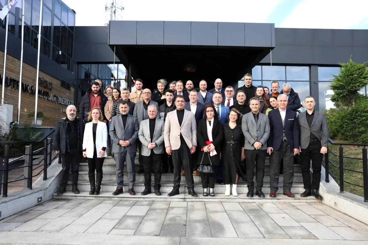 Düzce\'de Çalışan Gazeteciler Günü\'nde anlamlı etkinlik