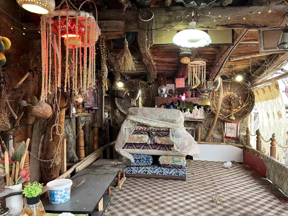 Konya\'da Bahçede Müze Kurdu