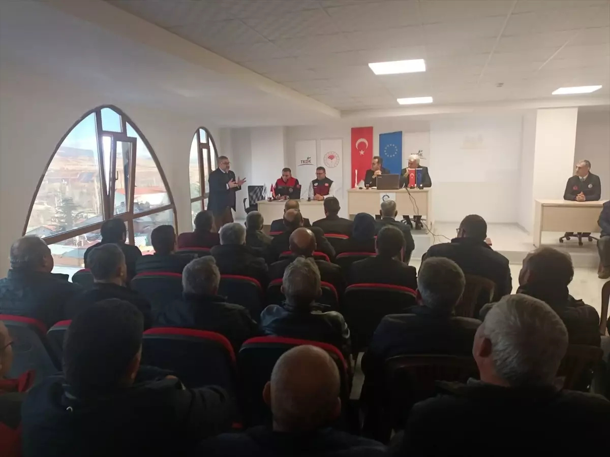 Hüyük\'te Yerel Kalkınma Toplantısı