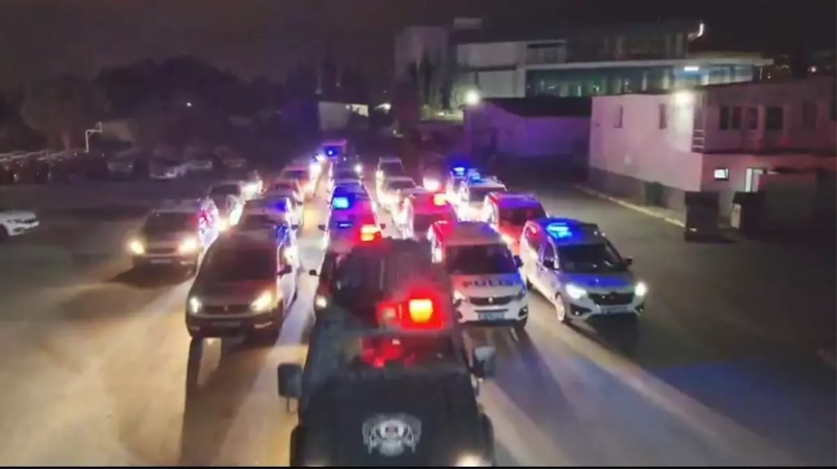 İzmir\'de İnsan Ticareti Operasyonu