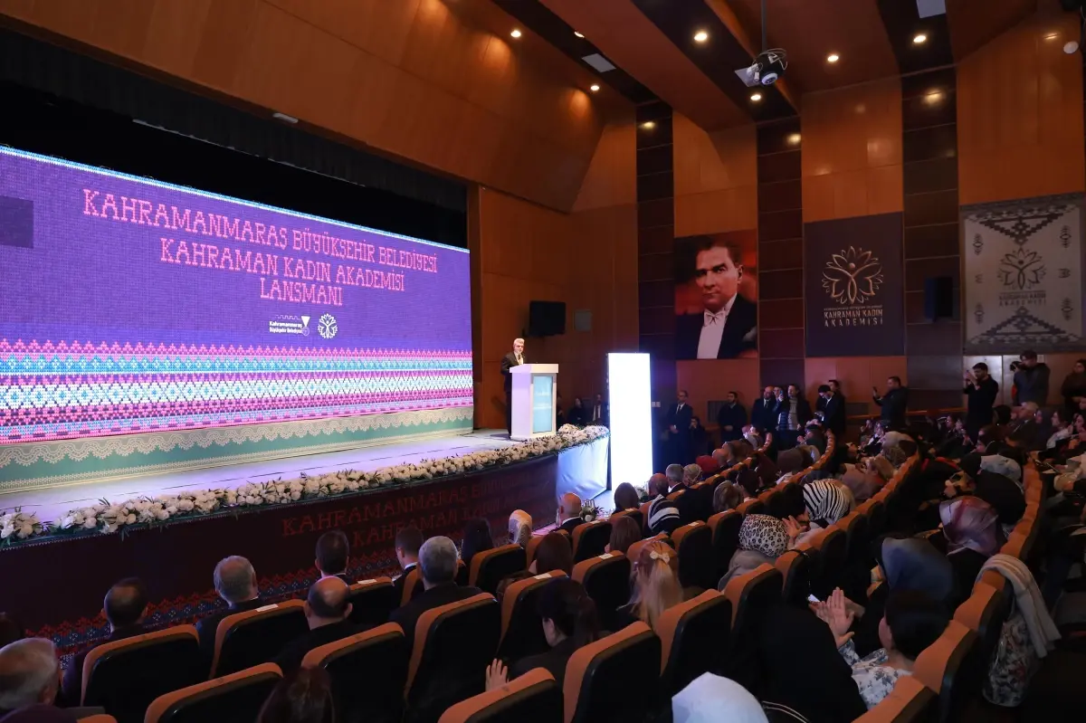 Kahraman Kadın Akademisi Açıldı