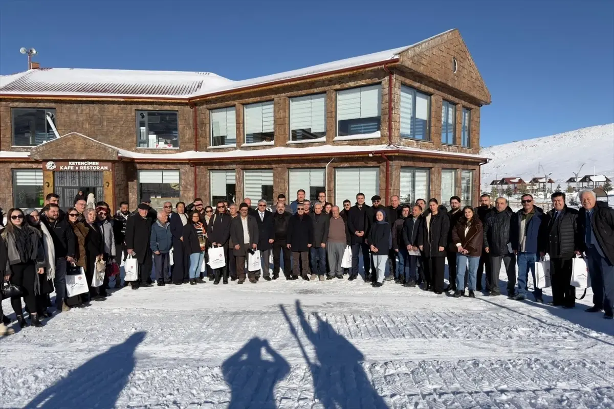 Vali Çelik\'ten Gazetecilere Teşekkür