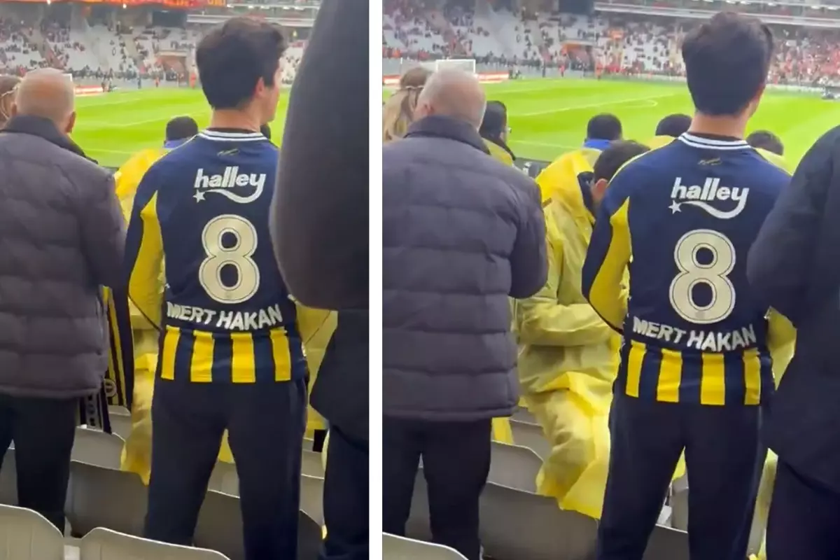 Süper Kupa öncesine damga vuran görüntü: Mert Hakan forması giydi