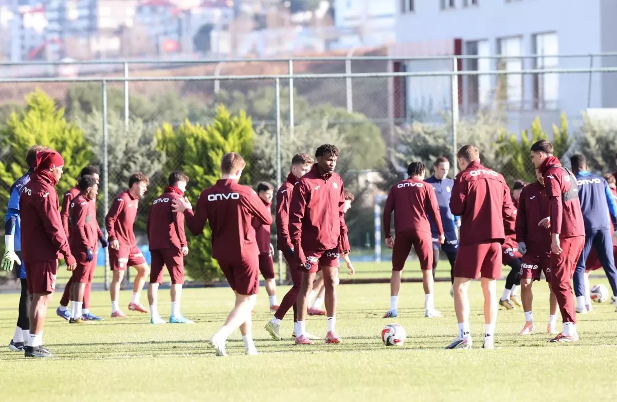 Trabzonspor İstanbulspor Maçı Hazırlıkları Devam Ediyor