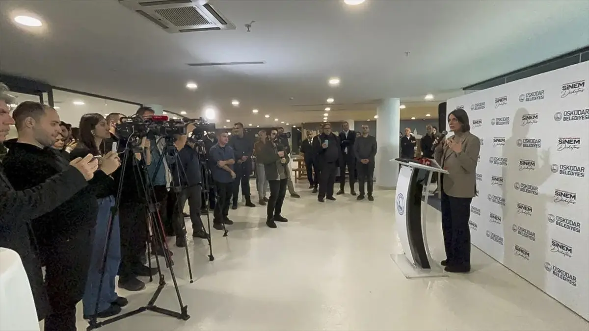 Üsküdar\'da Gazetecilere Yeni Ofis