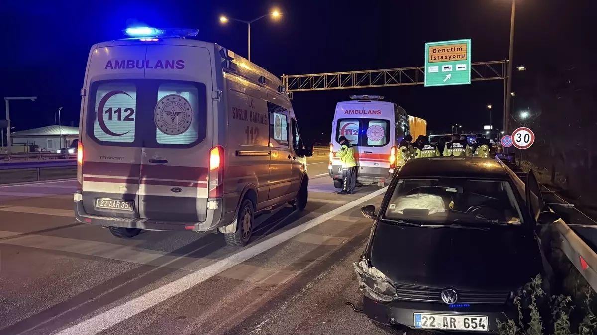 Edirne\'de Ters Yolda Kaza: 2 Yaralı