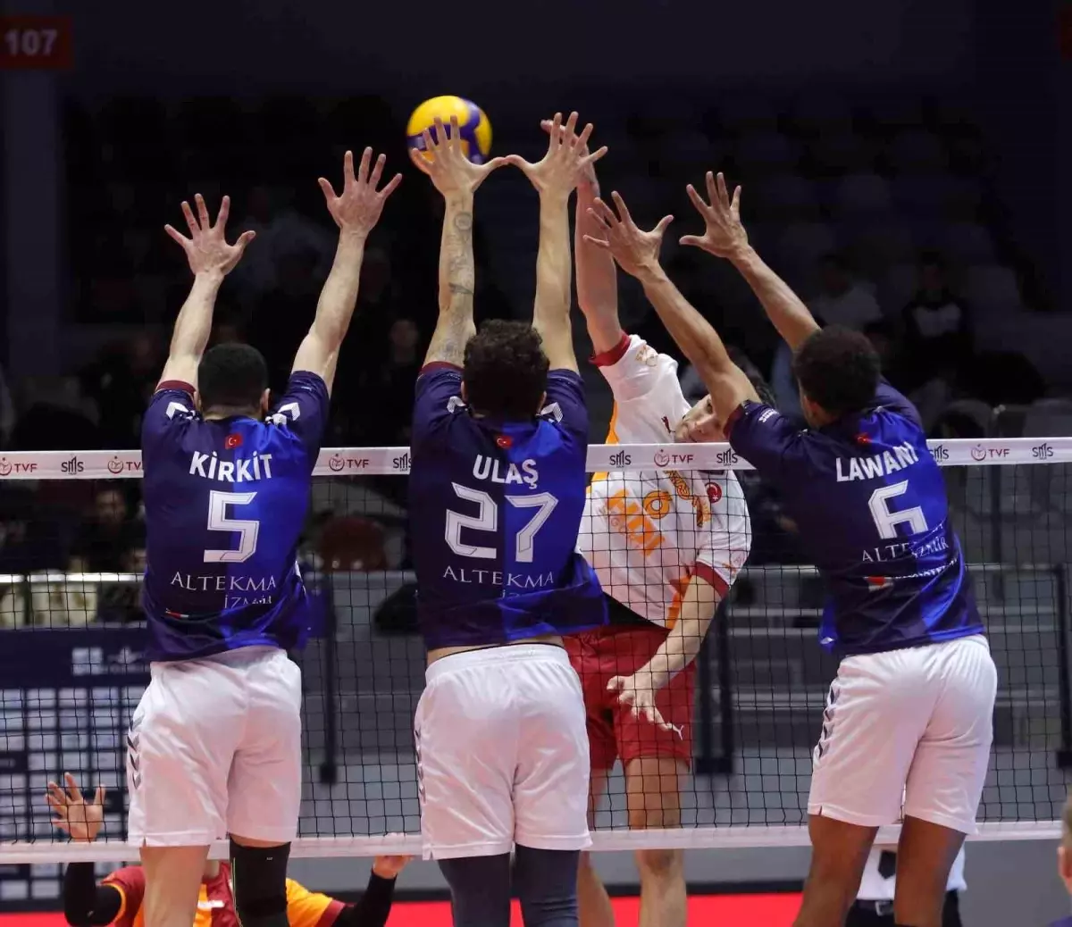 Altekma, Galatasaray\'a 3-1 Yenildi