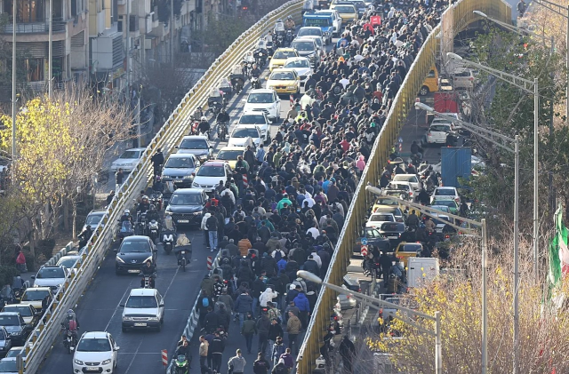 İran Cumhurbaşkanı Pezeşkiyan: 'Düşman, eğitilmiş teröristleri ülkeye soktu'