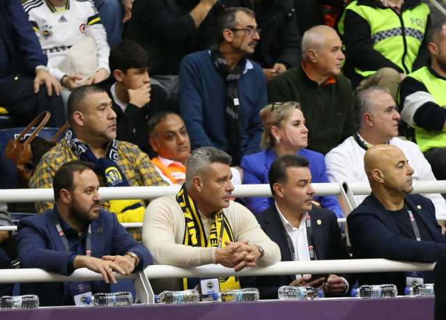 Kadınlar Türkiye Kupası'nın sahibi Galatasaray'ı farklı mağlup eden Fenerbahçe