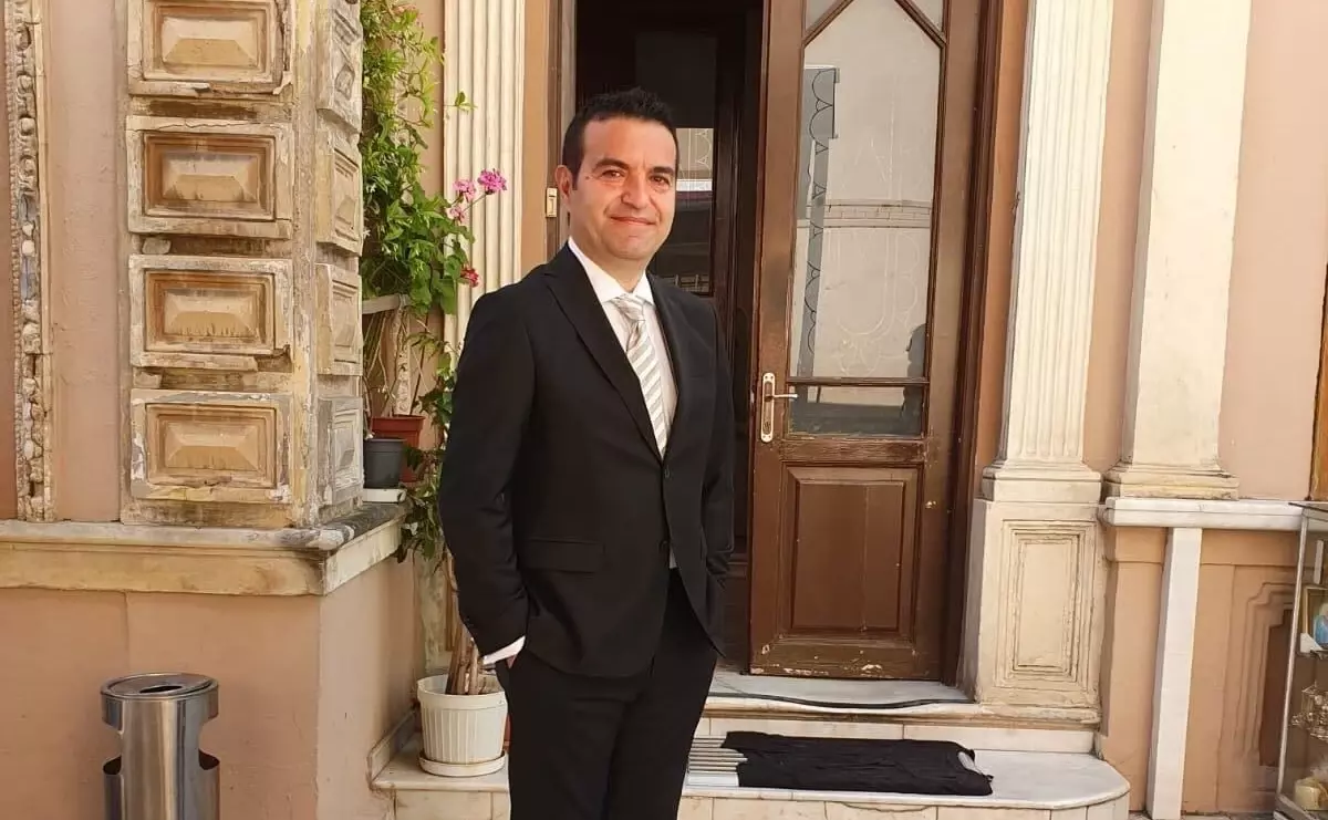 Kapalıçarşı\'nın yaşayan ustası Harut Torosoğlu\'nun 47 yıllık mücevher yolculuğu