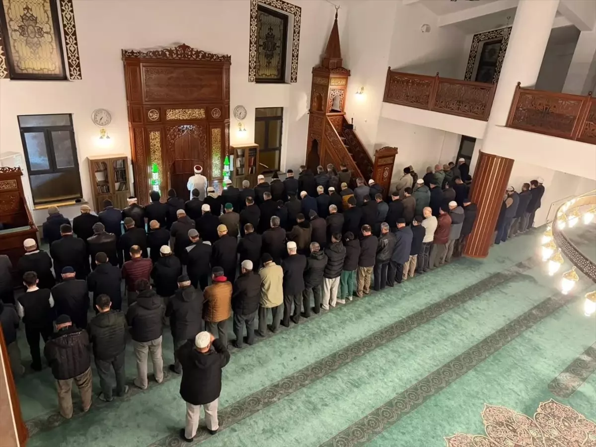 Kırklareli\'de Sabah Namazı Buluşması ve Denetimler