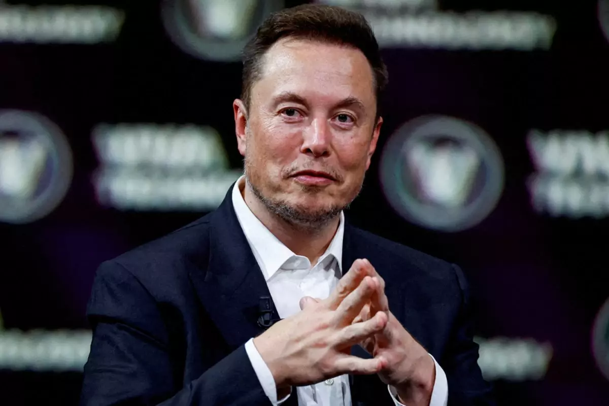 Musk 3 yıl verdi: Tıp okumayın, Optimus robotları en iyi cerrahlardan daha iyi olacak