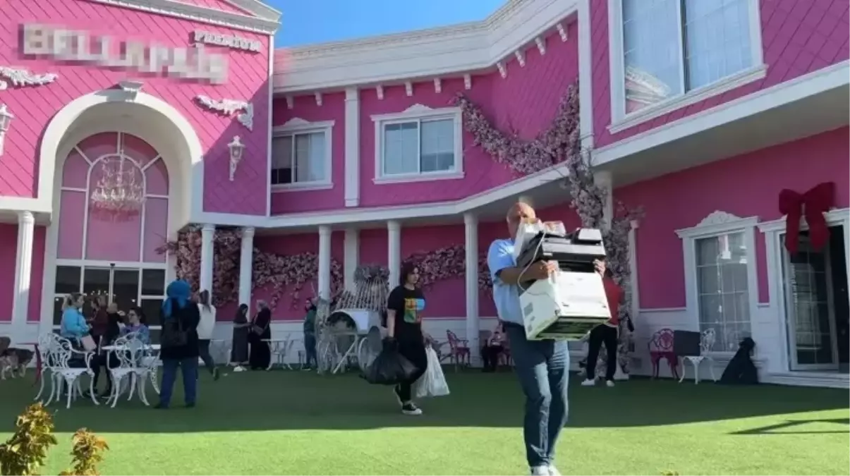 Müşterilerini dolandırıp kaçtığı öne sürülen güzellik merkezi sahibi, Güney Afrika\'da iş yeri açtı