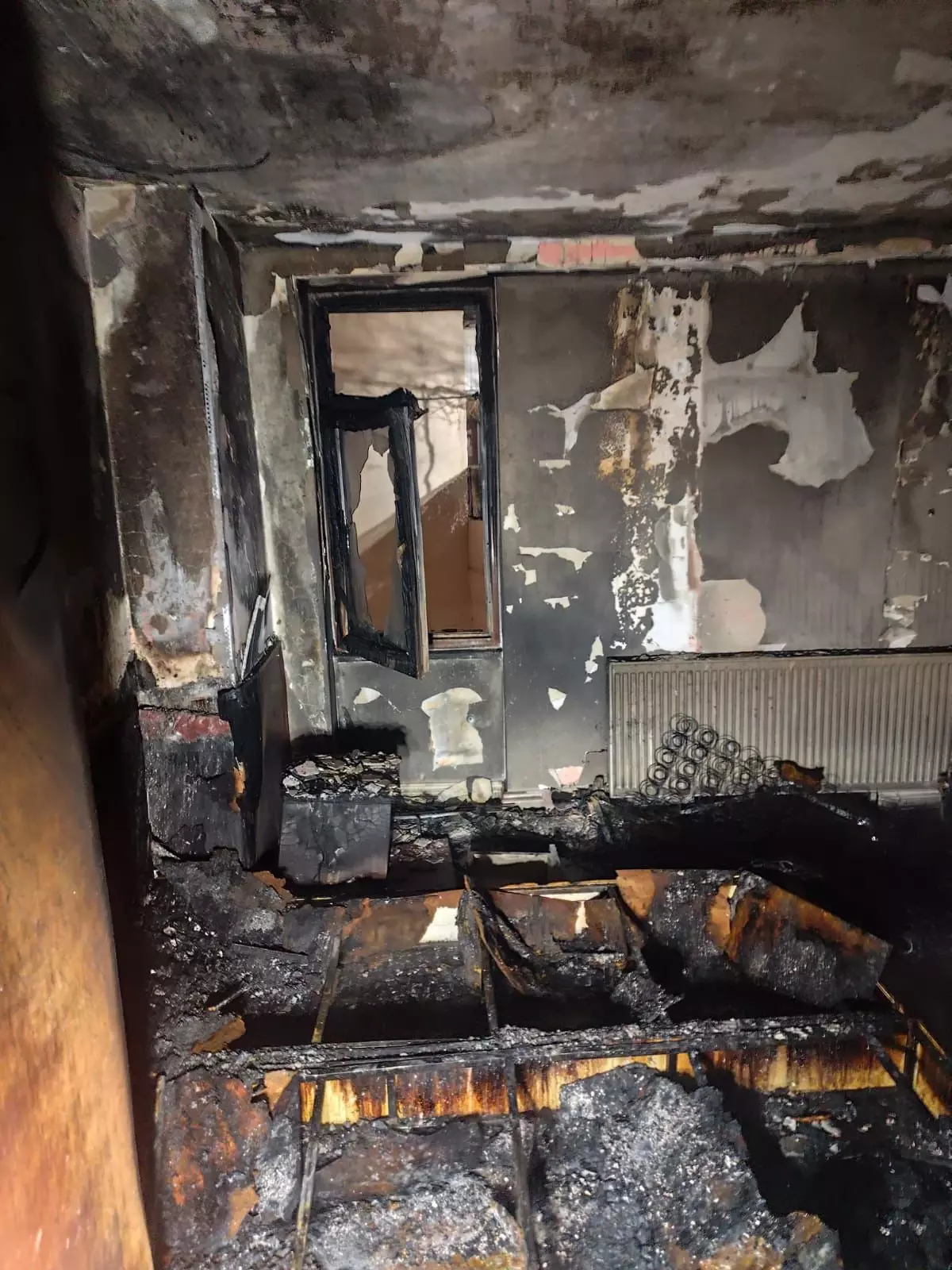 Diyarbakır\'da Otelde Yangın: 10 Kişi Dumandan Etkilendi