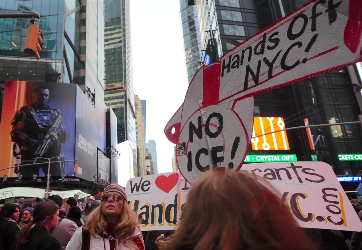 New York\'ta ICE Protestosu