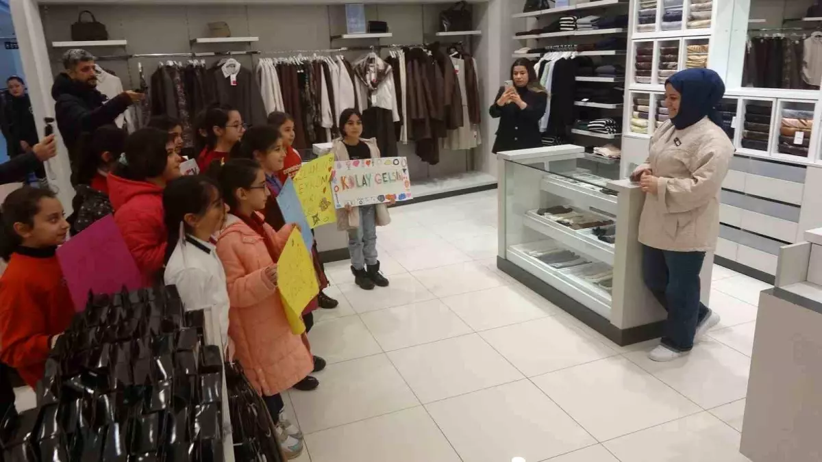 Adıyaman\'da \'Selamlaşıyor\' Etkinliği