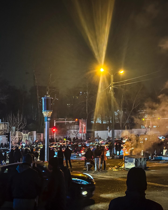Avustralya'dan vatandaşlarına kritik çağrı: Bir an önce İran'ı terk edin